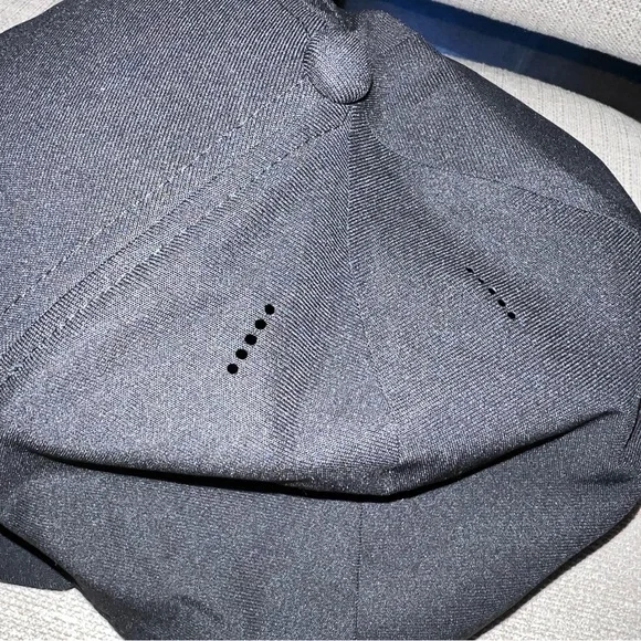 Lululemon Seawheeze 2015 Commemorative
Adjustable Cap - Picture 5 of 10